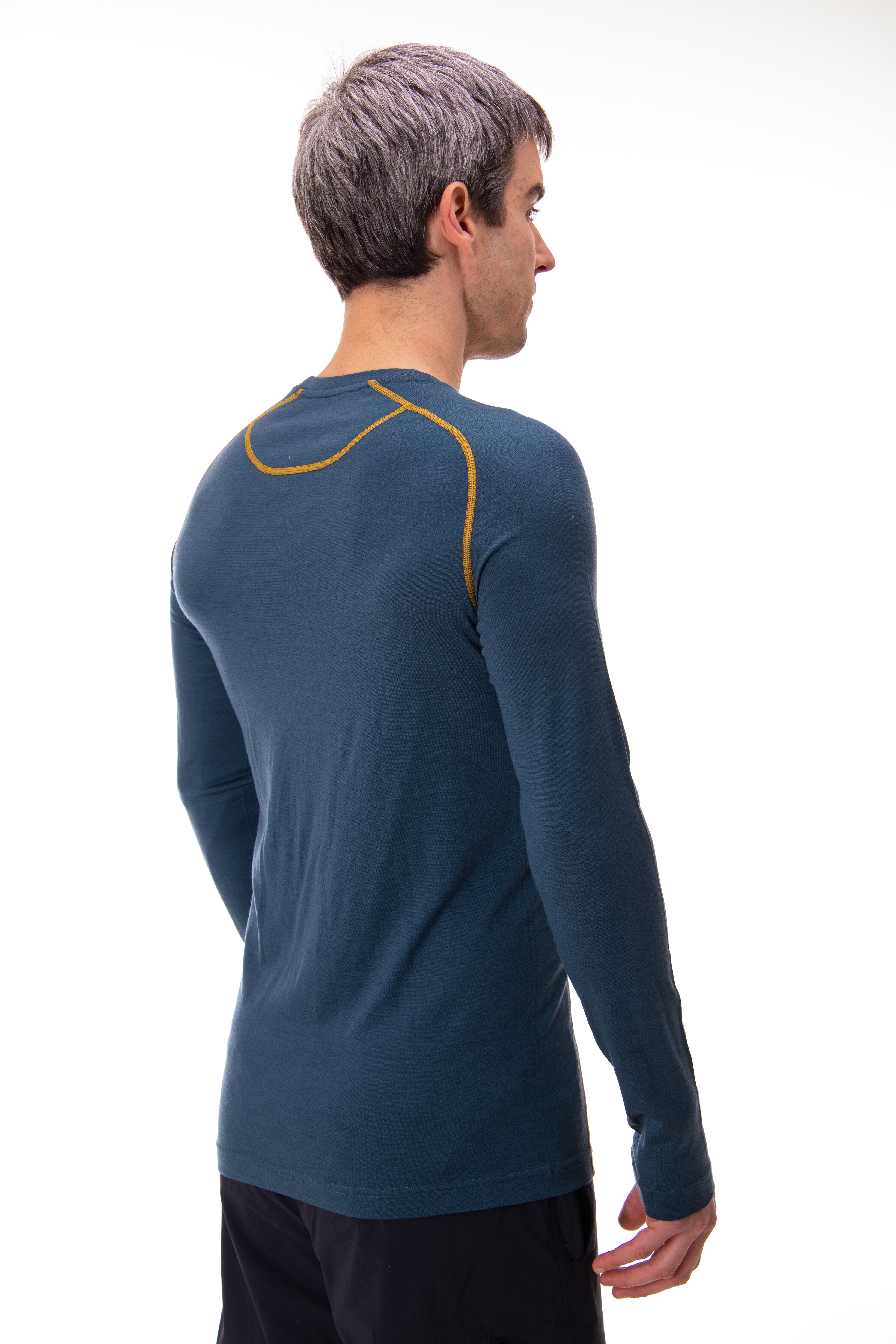 macpac base layer