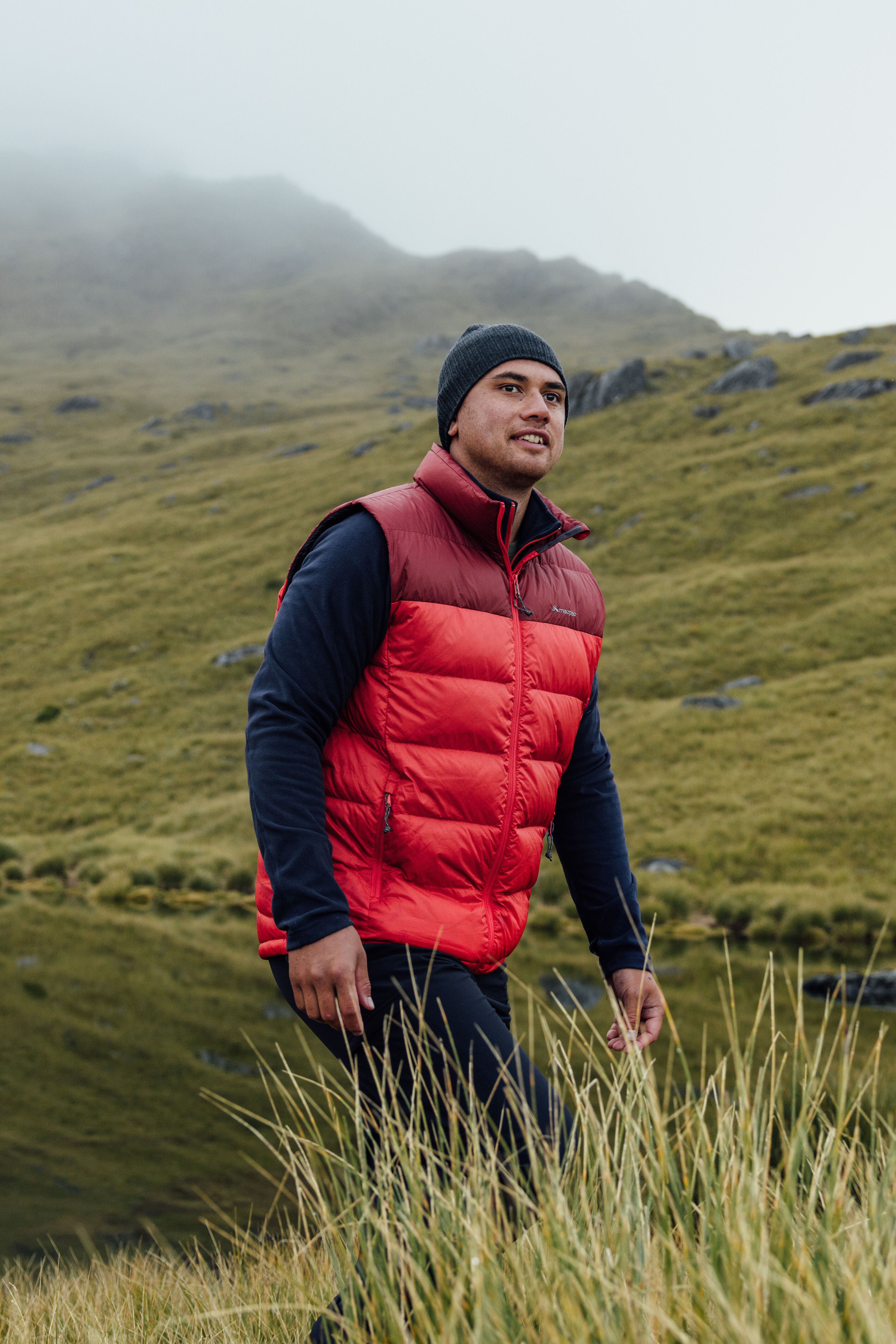 Macpac mens vest shop