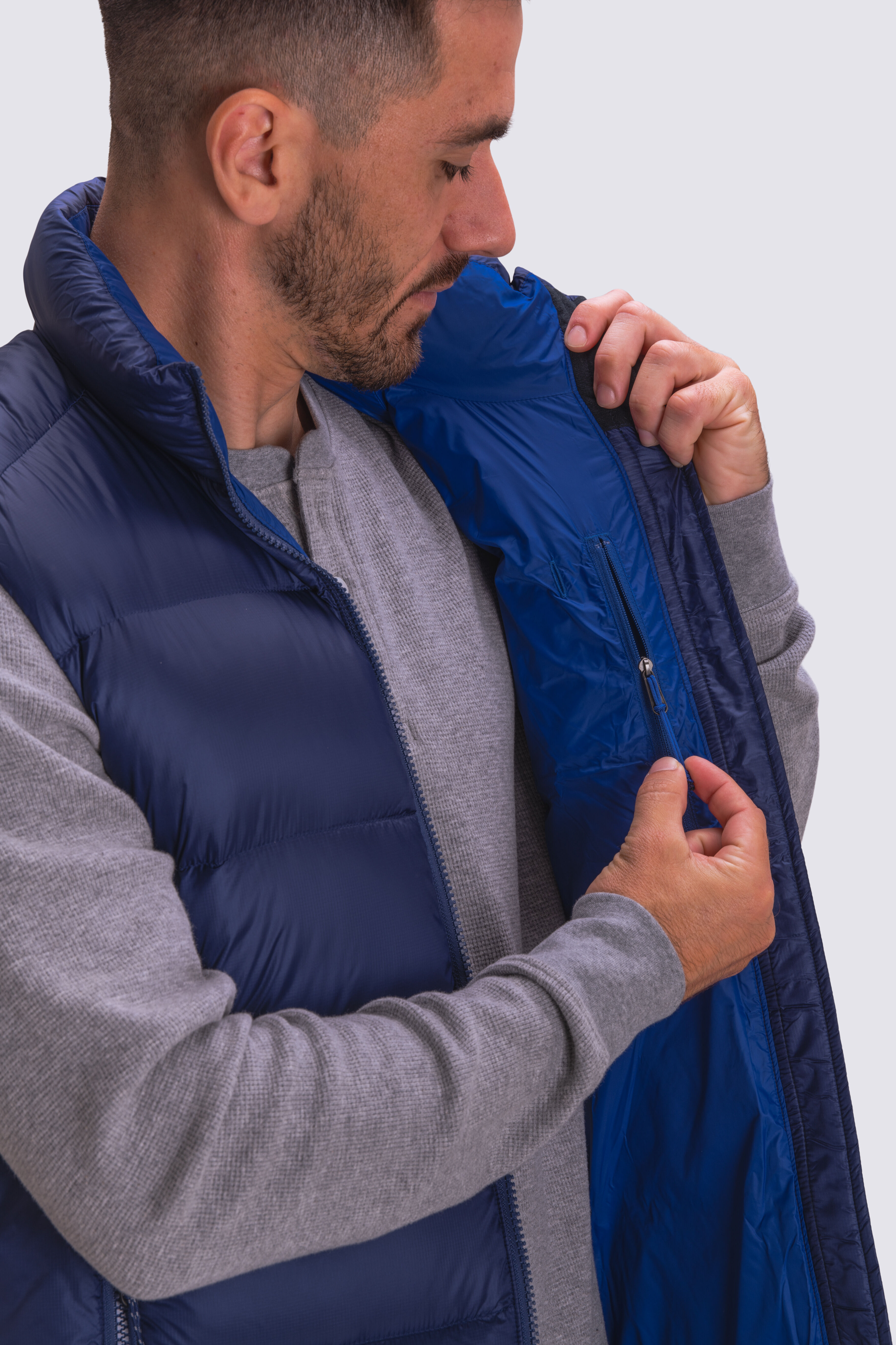 Macpac mens vest on sale