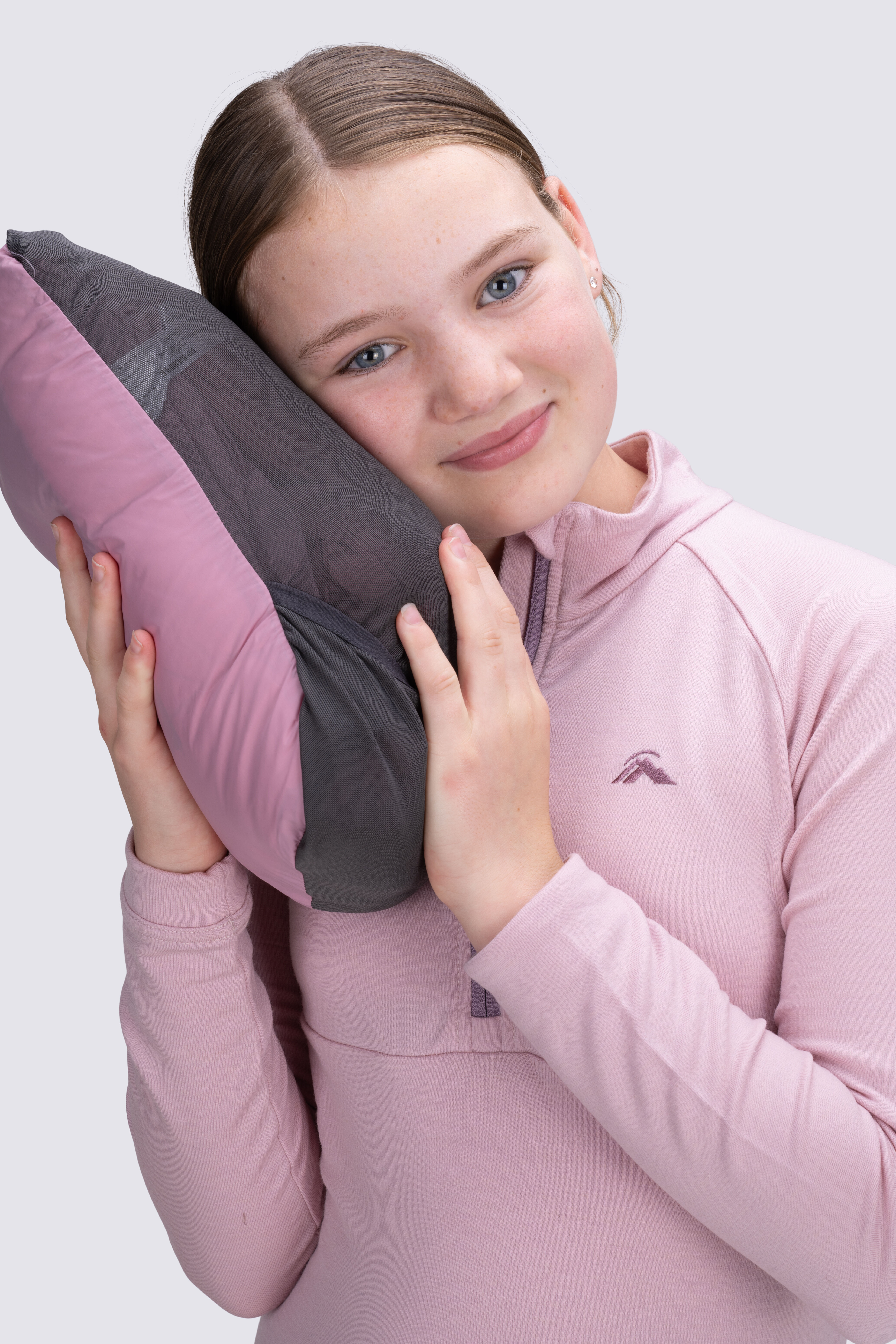 Macpac outlet travel pillow