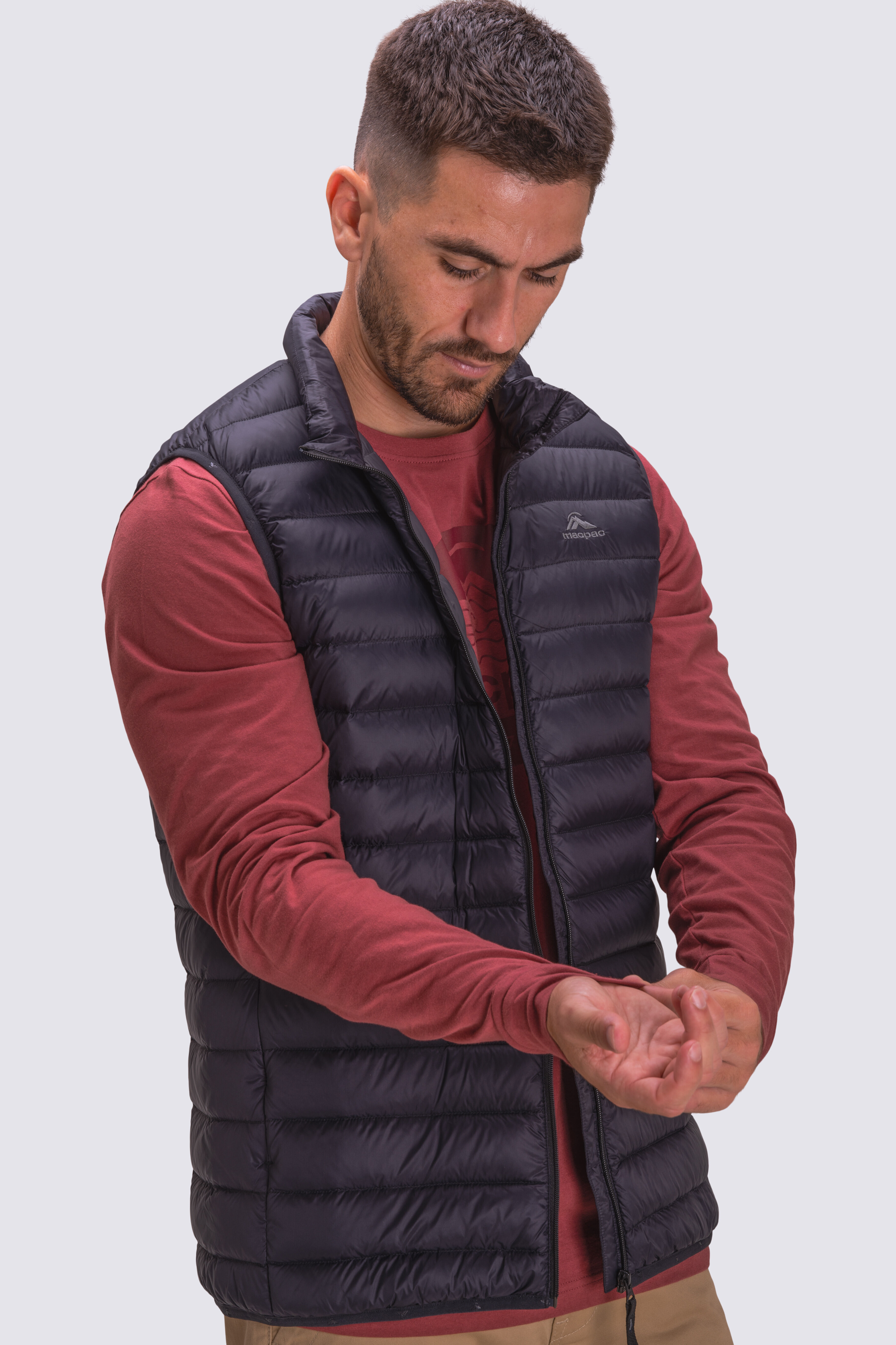 Macpac puffer vest hot sale