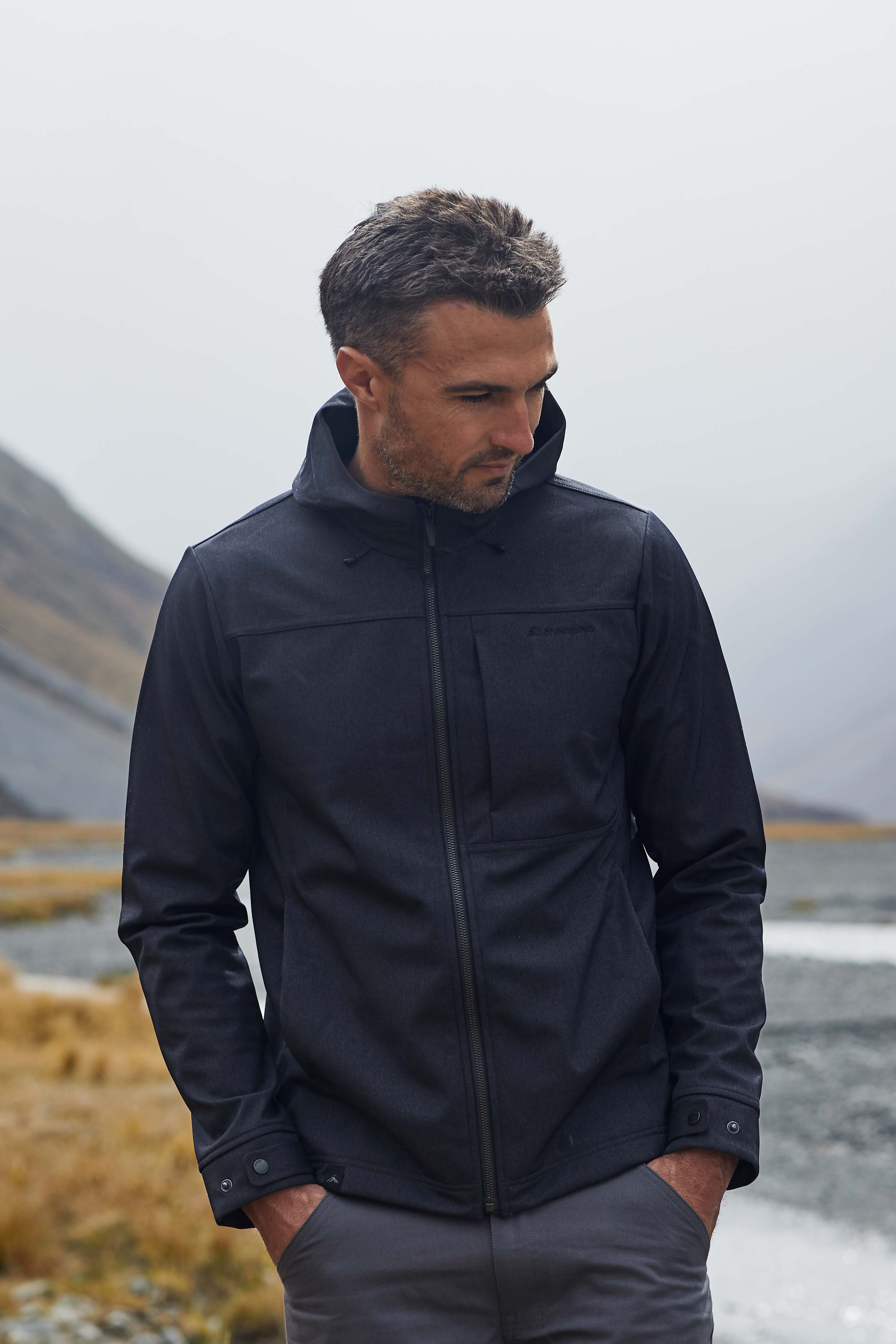 macpac softshell jackets