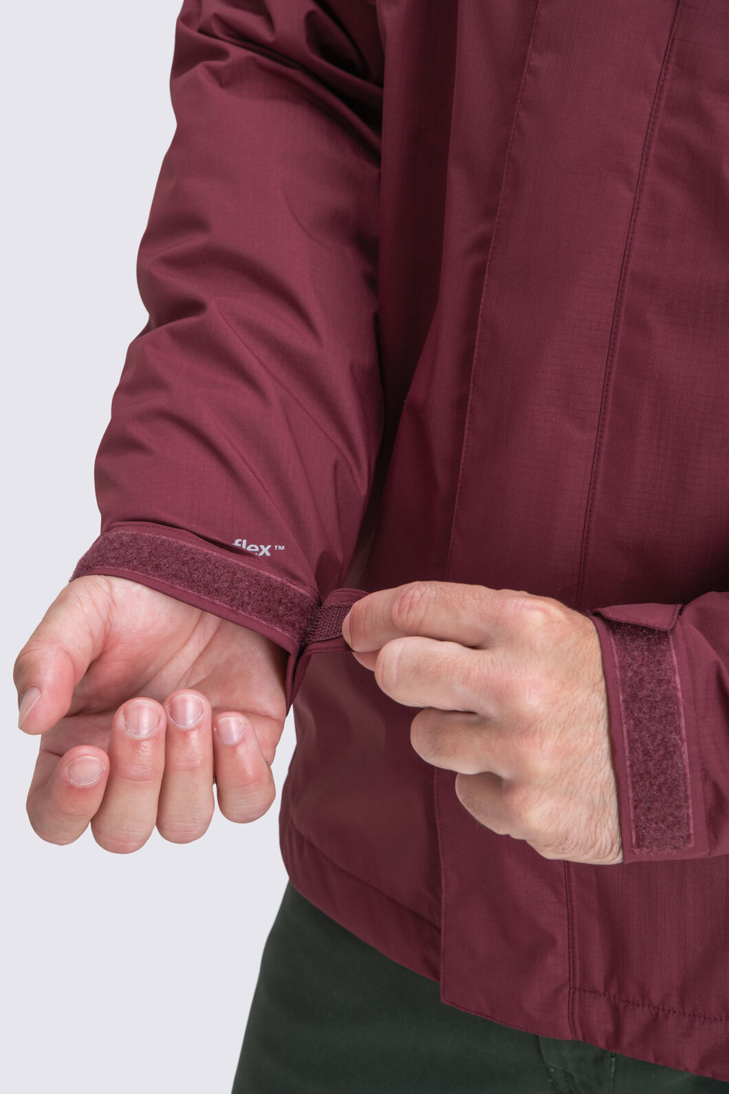 Macpac Men's Zephyr Rain Jacket Macpac