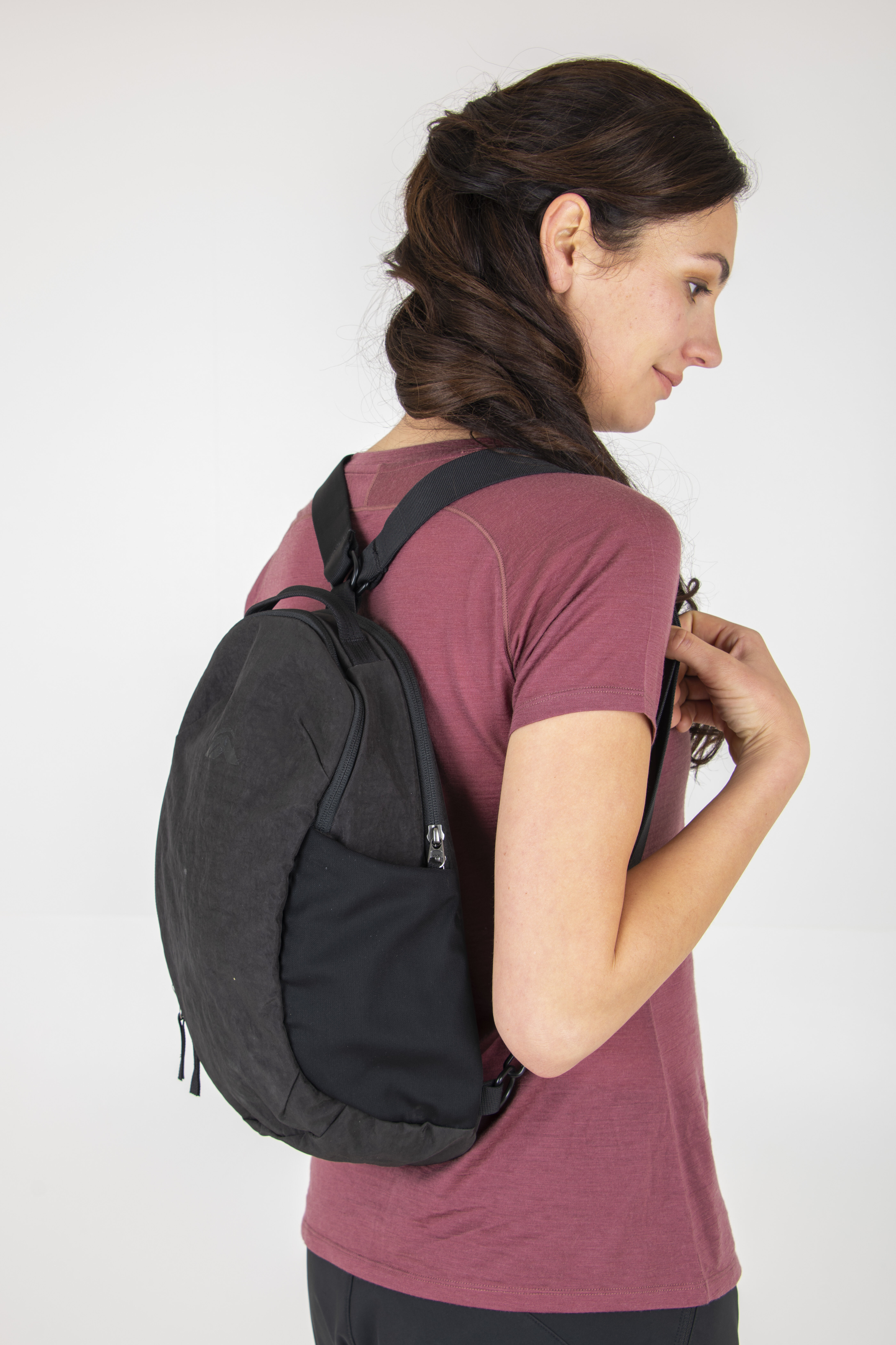 Sling backpack nz clearance