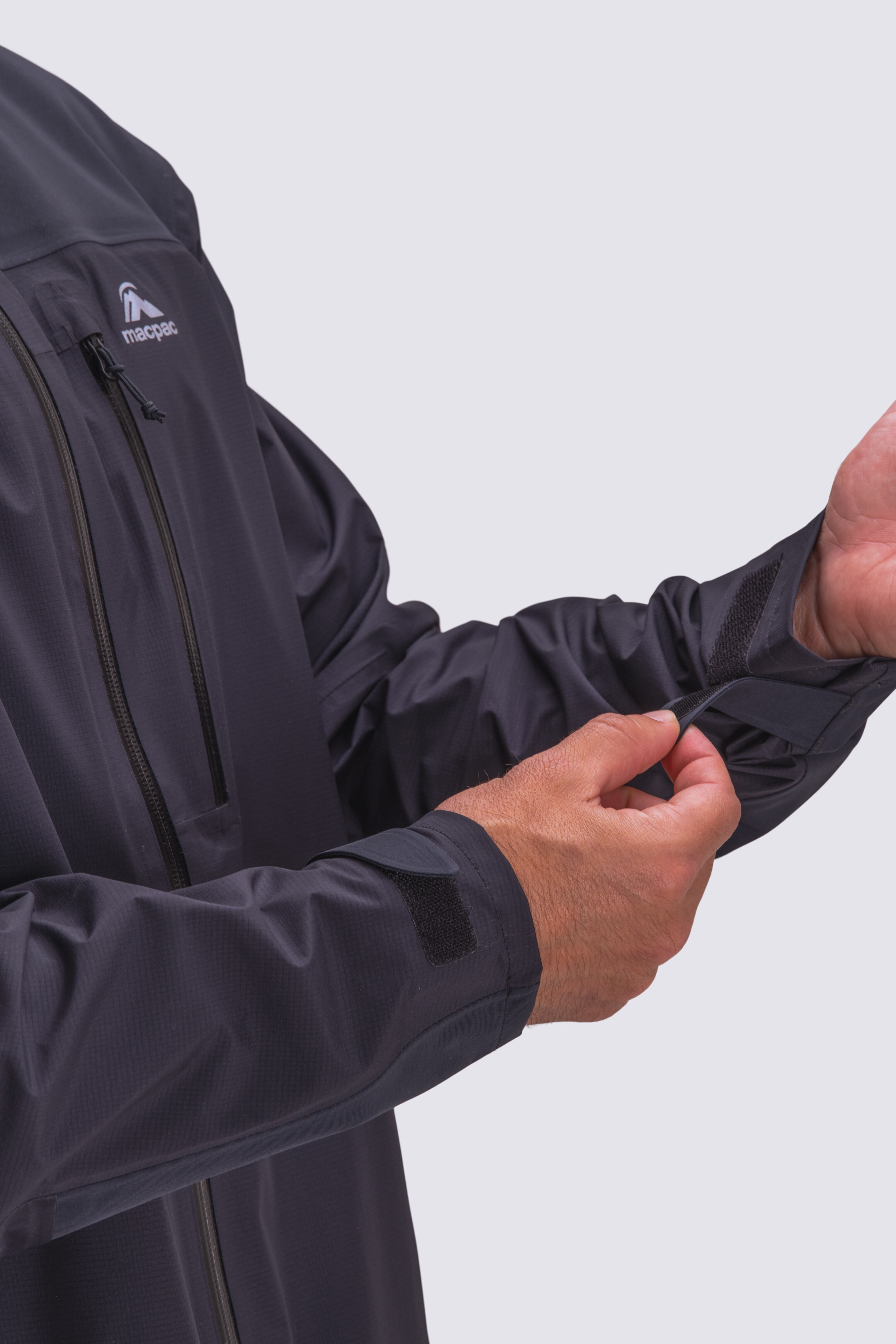 Macpac raincoat store