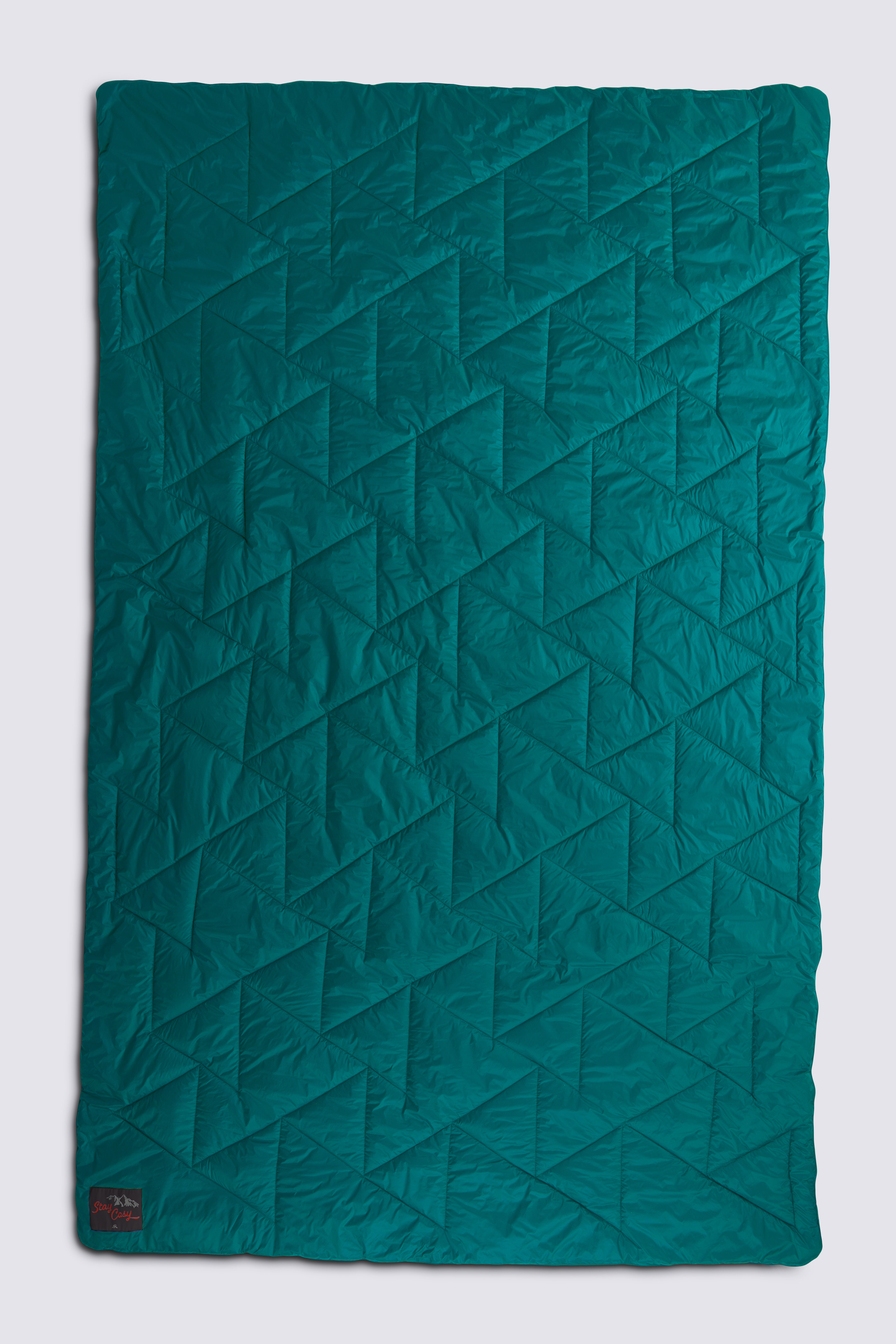 Synthetic quilt shop