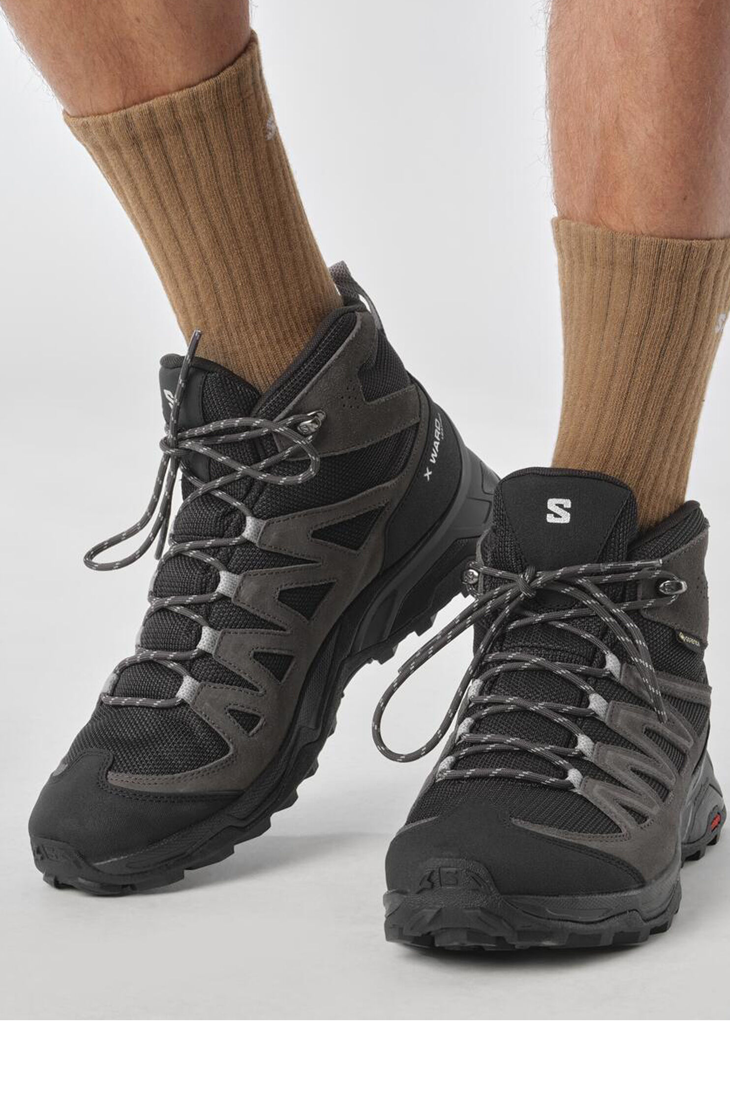 Salomon Men s X Ward Leather GTX Mid Hiking Boots Macpac