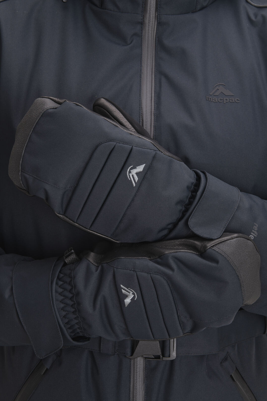 Macpac Lyford Ski Mitt, Black, hi-res