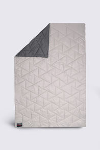 Macpac Uber Synthetic Quilt V1.5, Oyster Mushroom/Asphalt, hi-res