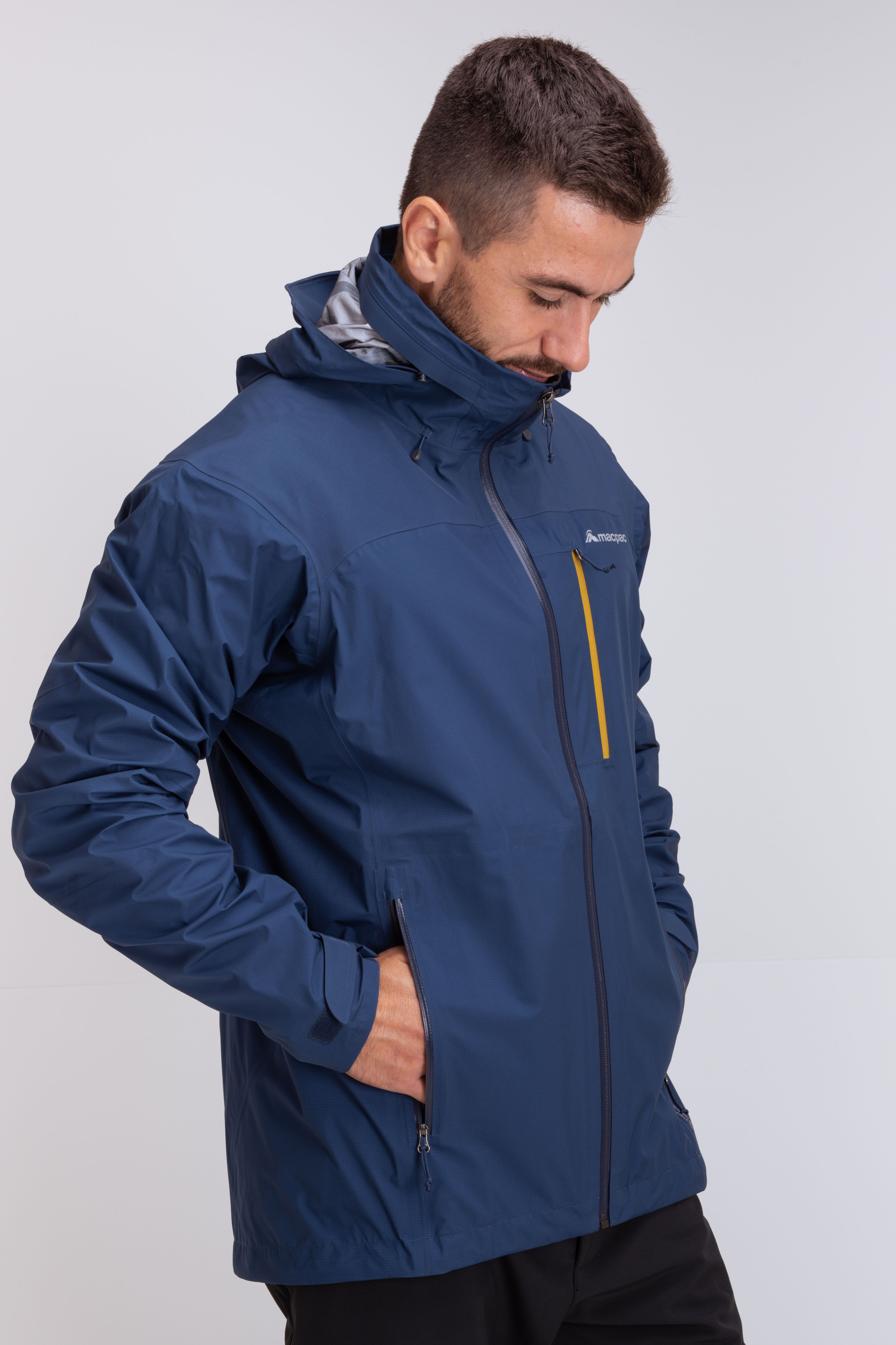 Macpac Men's Traverse Rain Jacket | Macpac