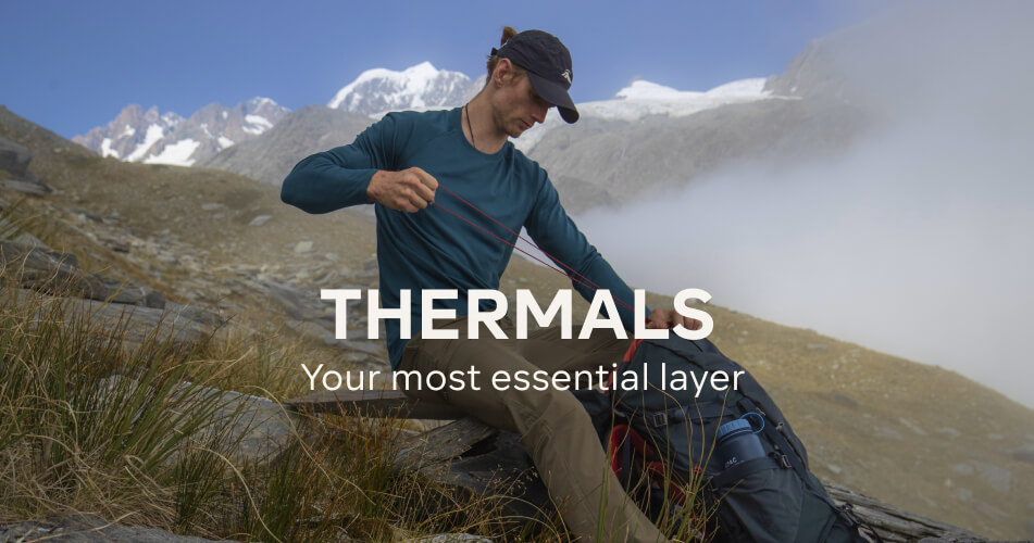 CAMP ESSENTIALS TO SET UP AND SLEEP OUT