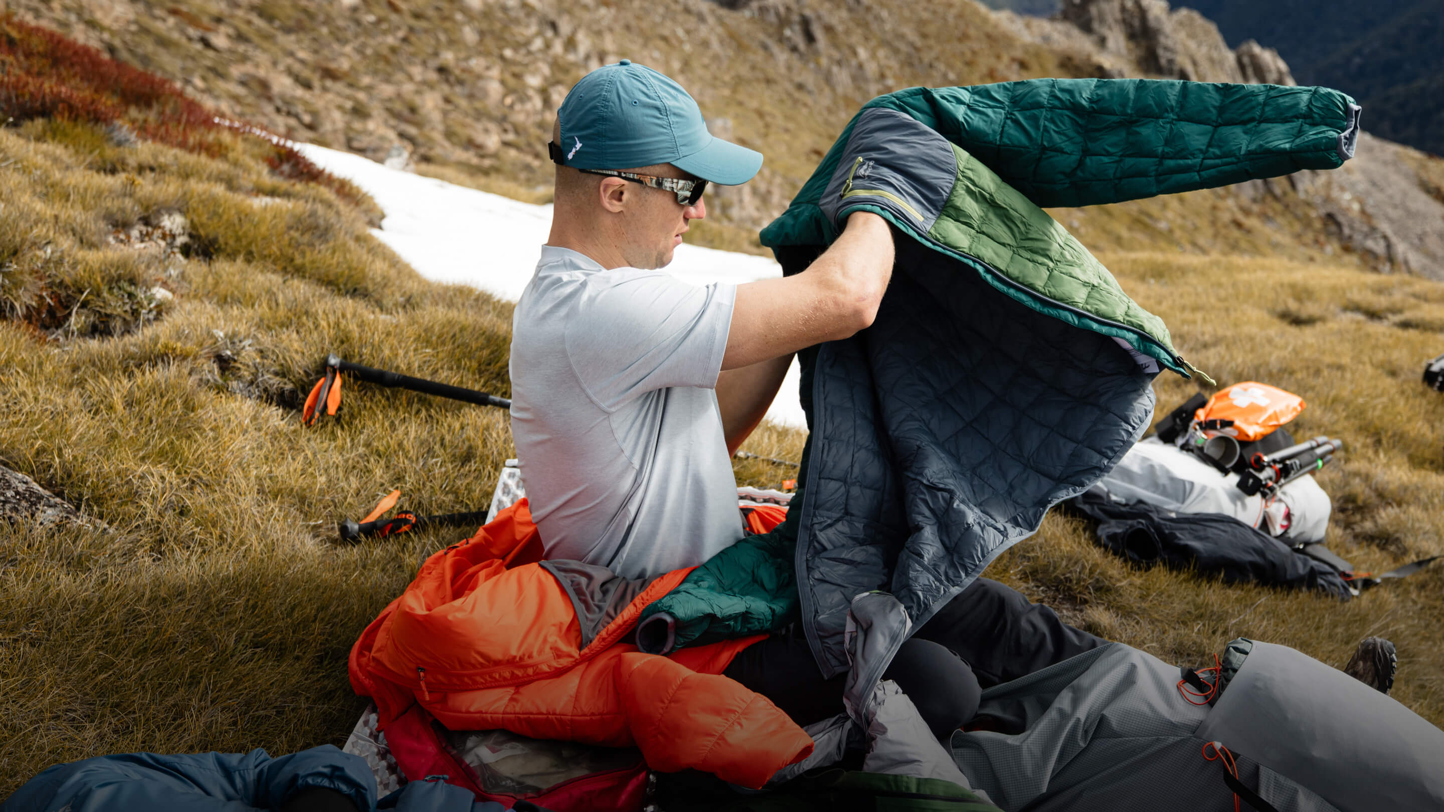 30% OFF WHEN YOU BUY 2 OR MORE MACPAC APPAREL ITEMS