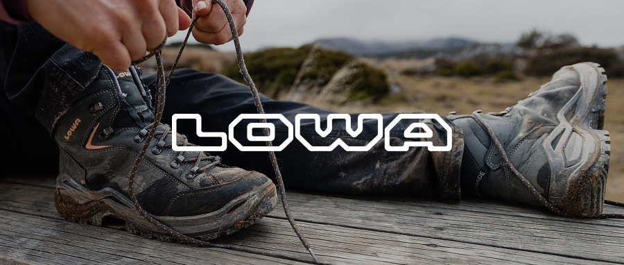 SHOP LOWA